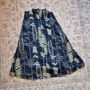 Manuhealii Navy and Cream Leaf Print Maxi Dress